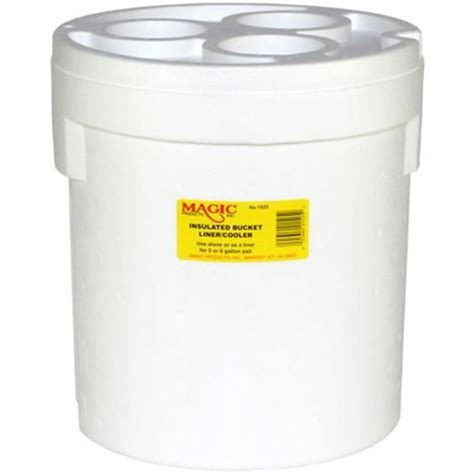 Insulated bucket liner
